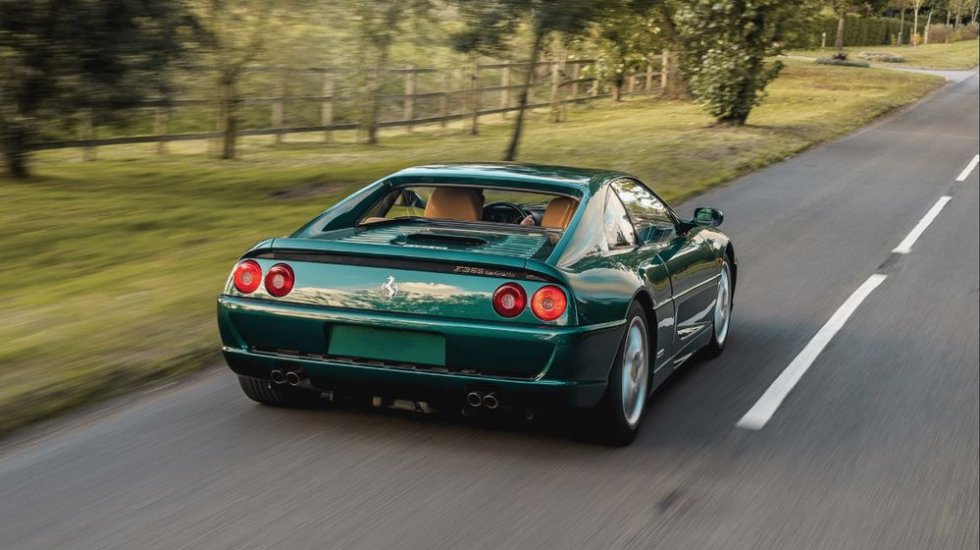 Ferrari F355 