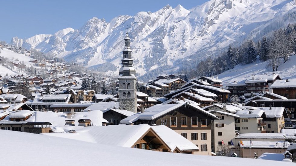 La Clusaz, France (860km from Calais)