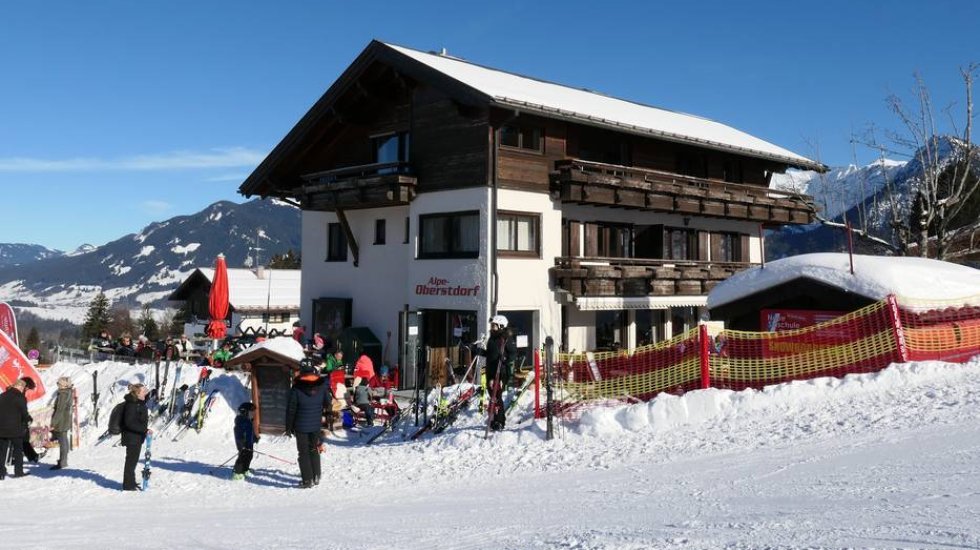 Oberstdorf, Germany (772km from Calais)